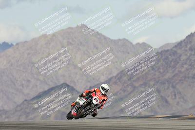 media/Nov-16-2025-Race Pace (Sun) [[8c5fa54630]]/Verified Riders/5-Turn 9 (1135am)/